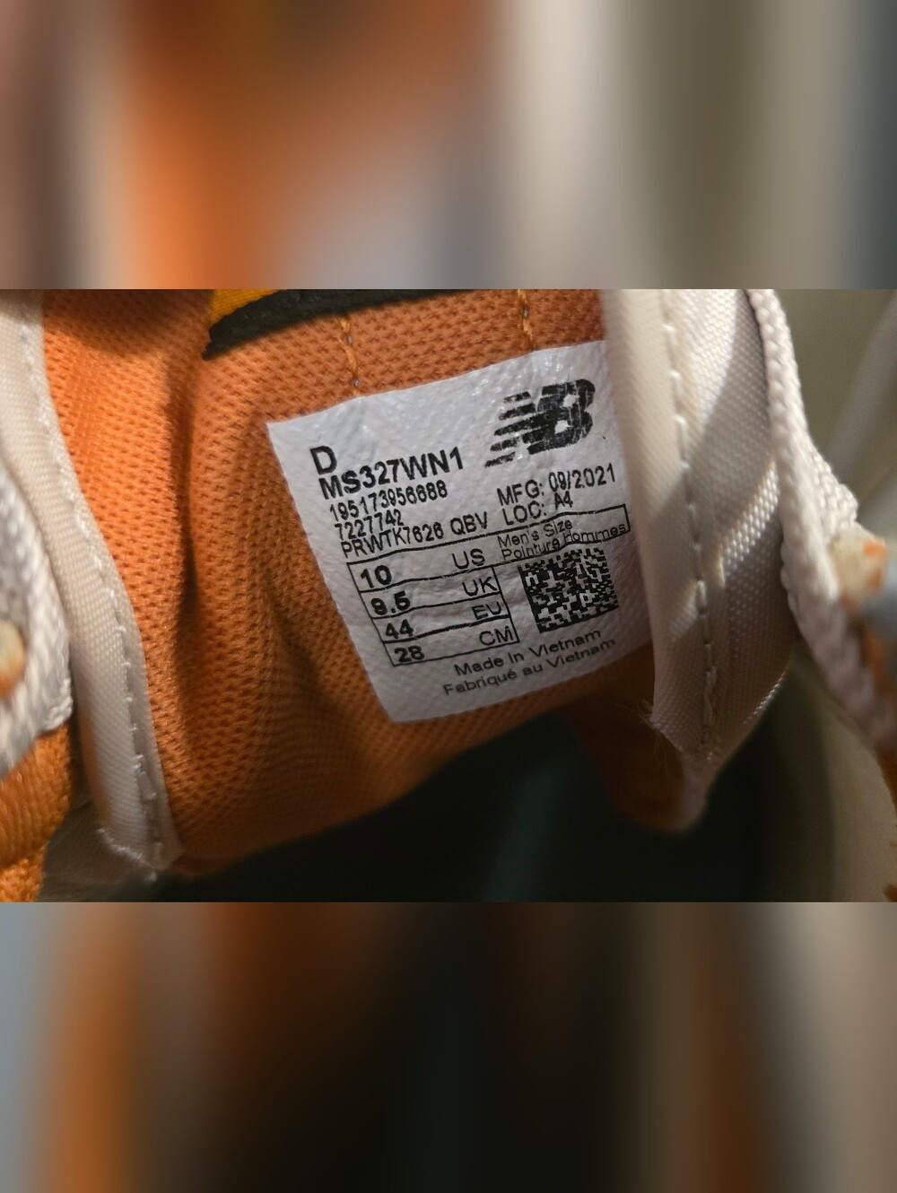 New Balance 327 White Orange Blue Black Suede Moonbeam Madras Sneakers, Men's 10 - Picture 9 of 13